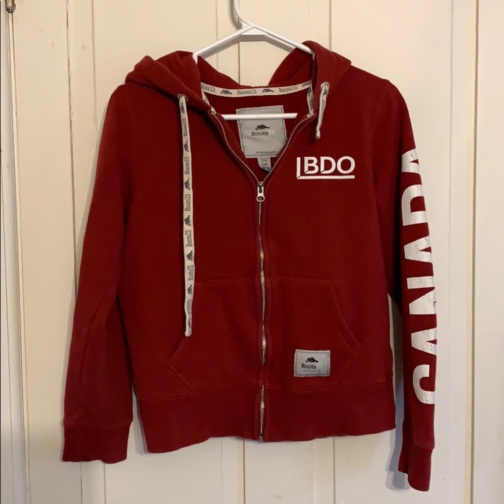 Root sweater